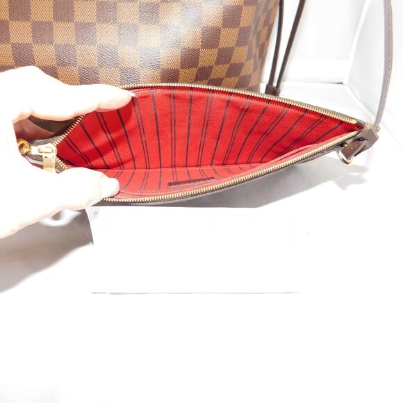 Louis Vuitton GM Neverfull with pouch - Picture 7 of 10